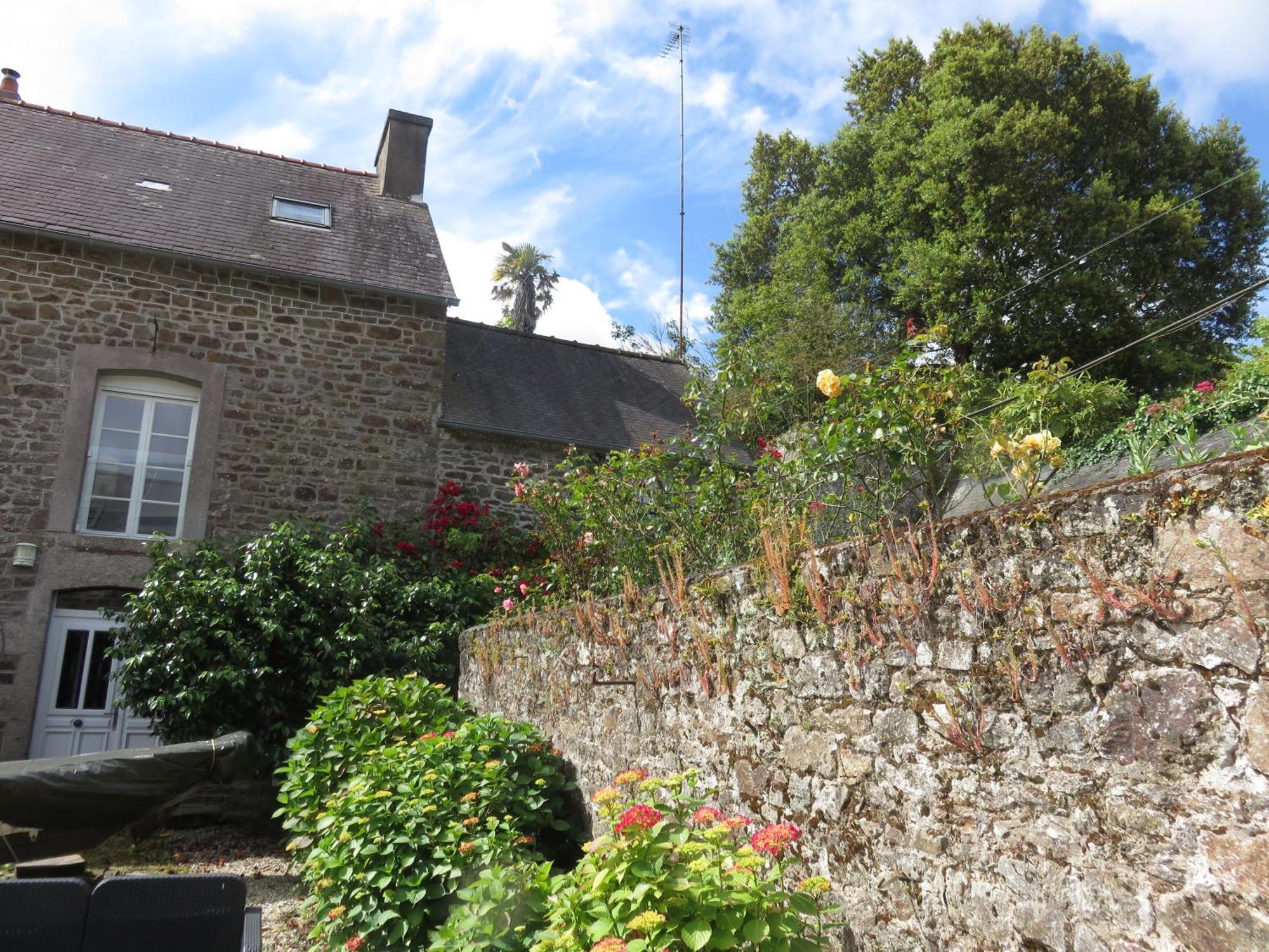 Le Jardin A Mordreuc Bed and Breakfast Pleudihen-sur-Rance Buitenkant foto
