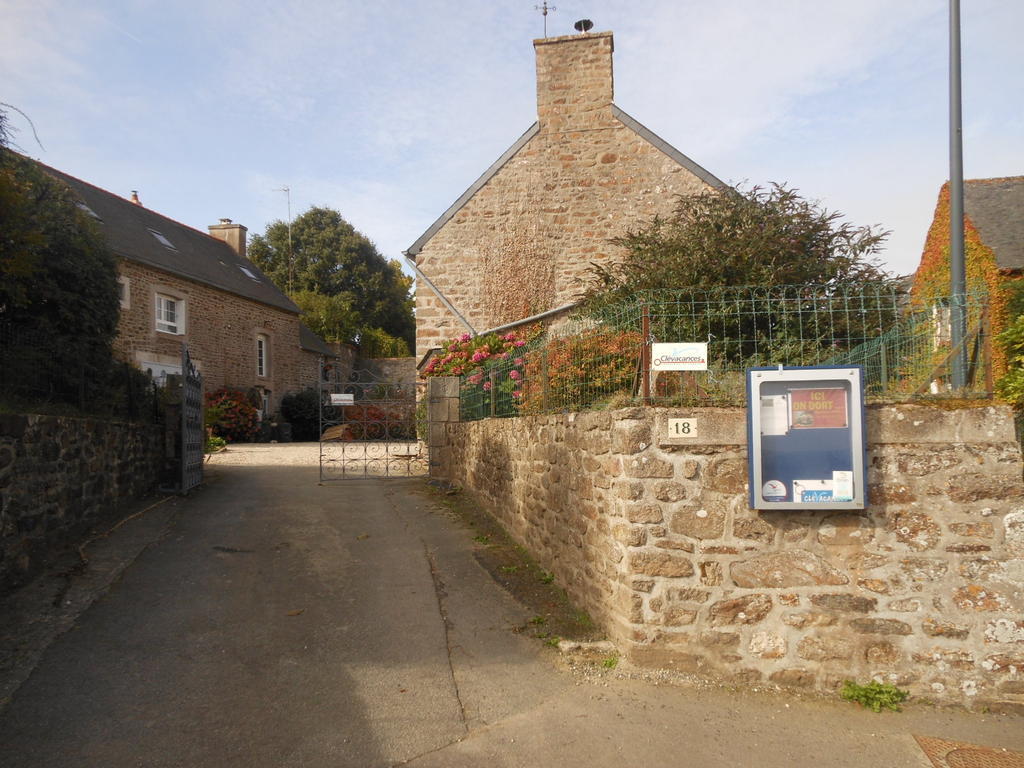 Le Jardin A Mordreuc Bed and Breakfast Pleudihen-sur-Rance Buitenkant foto